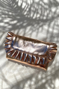Hold me closer clutch - Rose Gold metallic