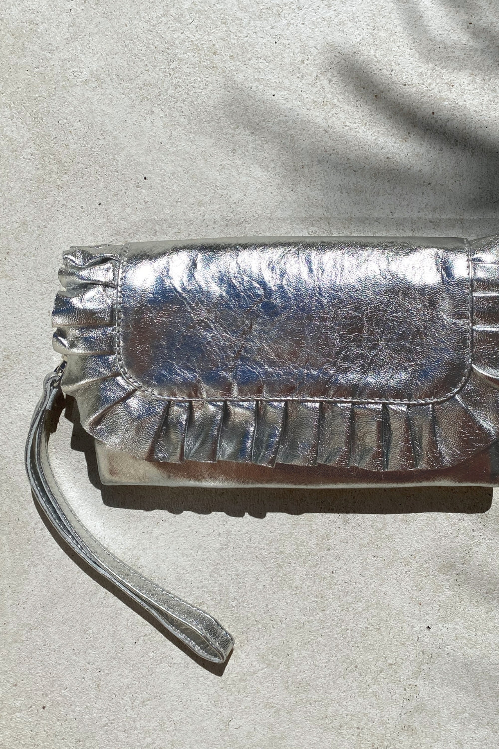 Hold me closer clutch - Silver Metallic
