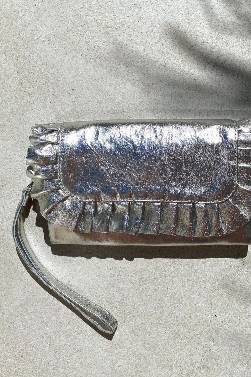 Hold me closer clutch - Silver Metallic