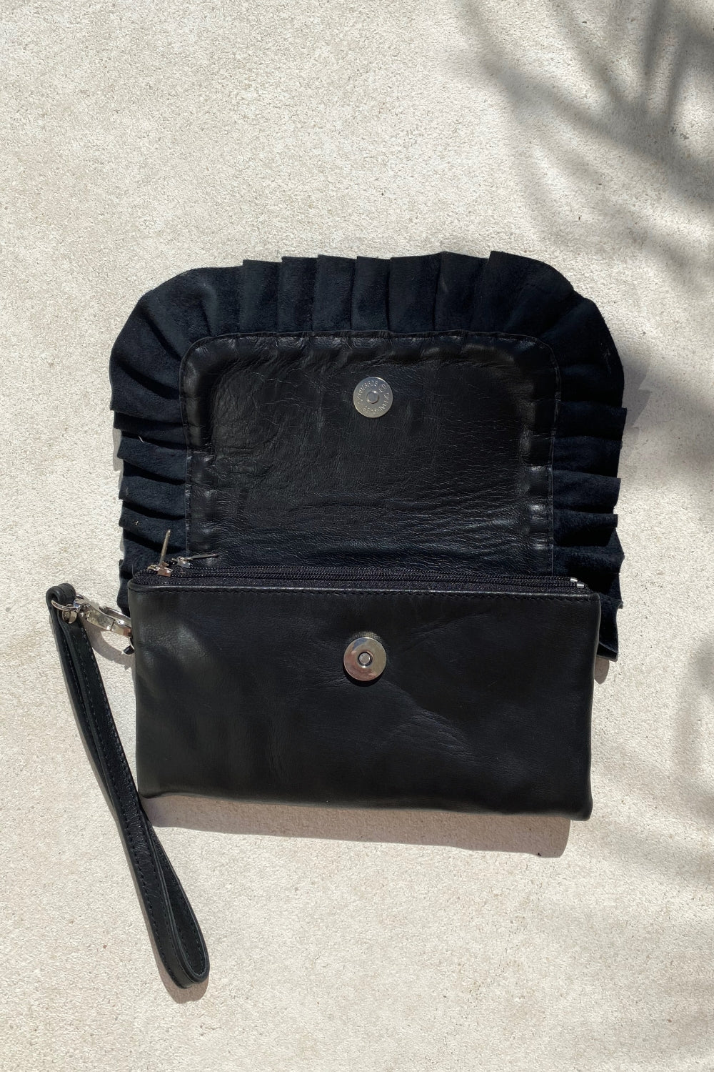 Hold me closer clutch - Black