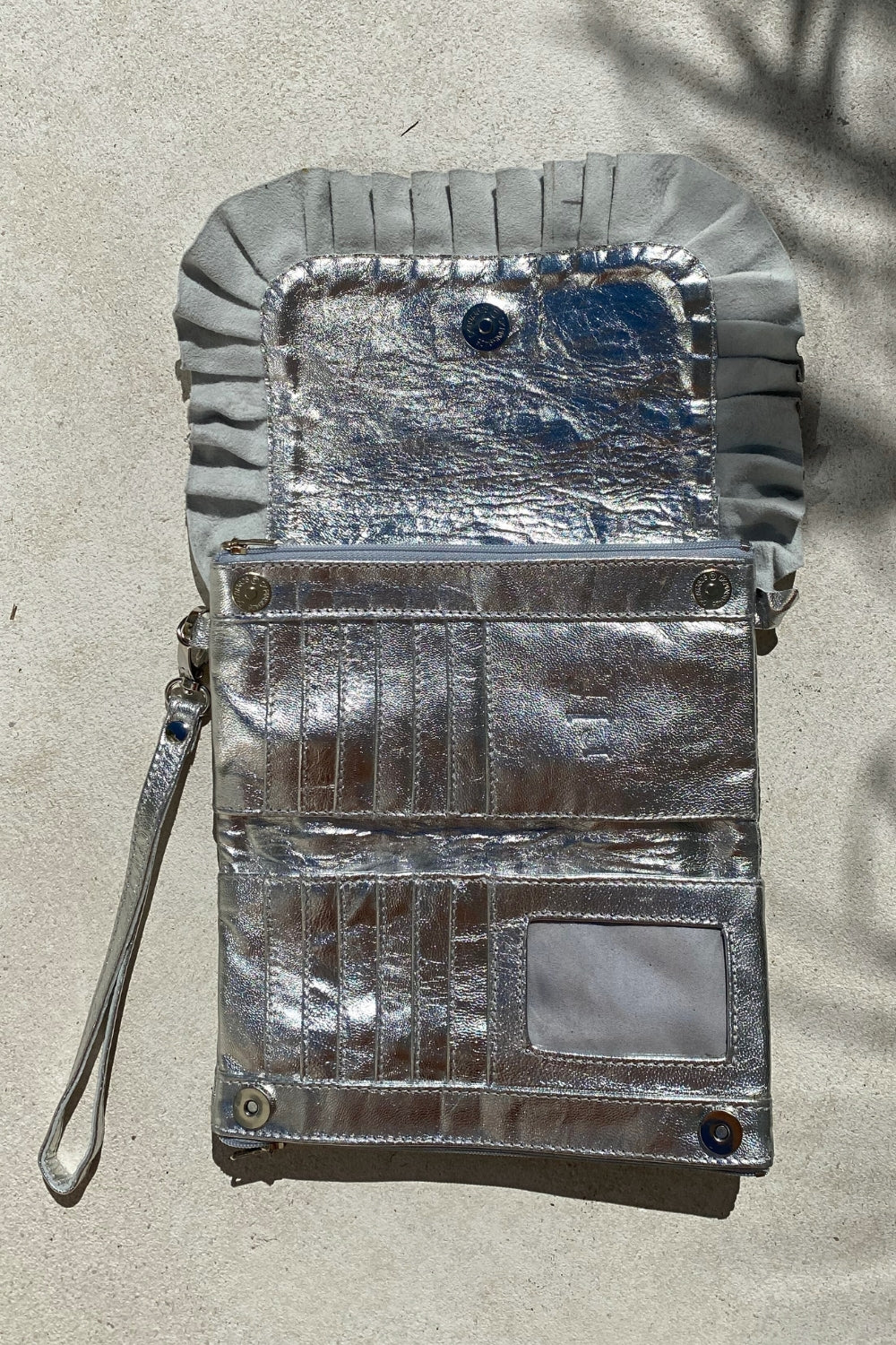Hold me closer clutch - Silver Metallic
