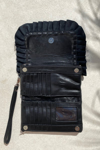 Hold me closer clutch - Black