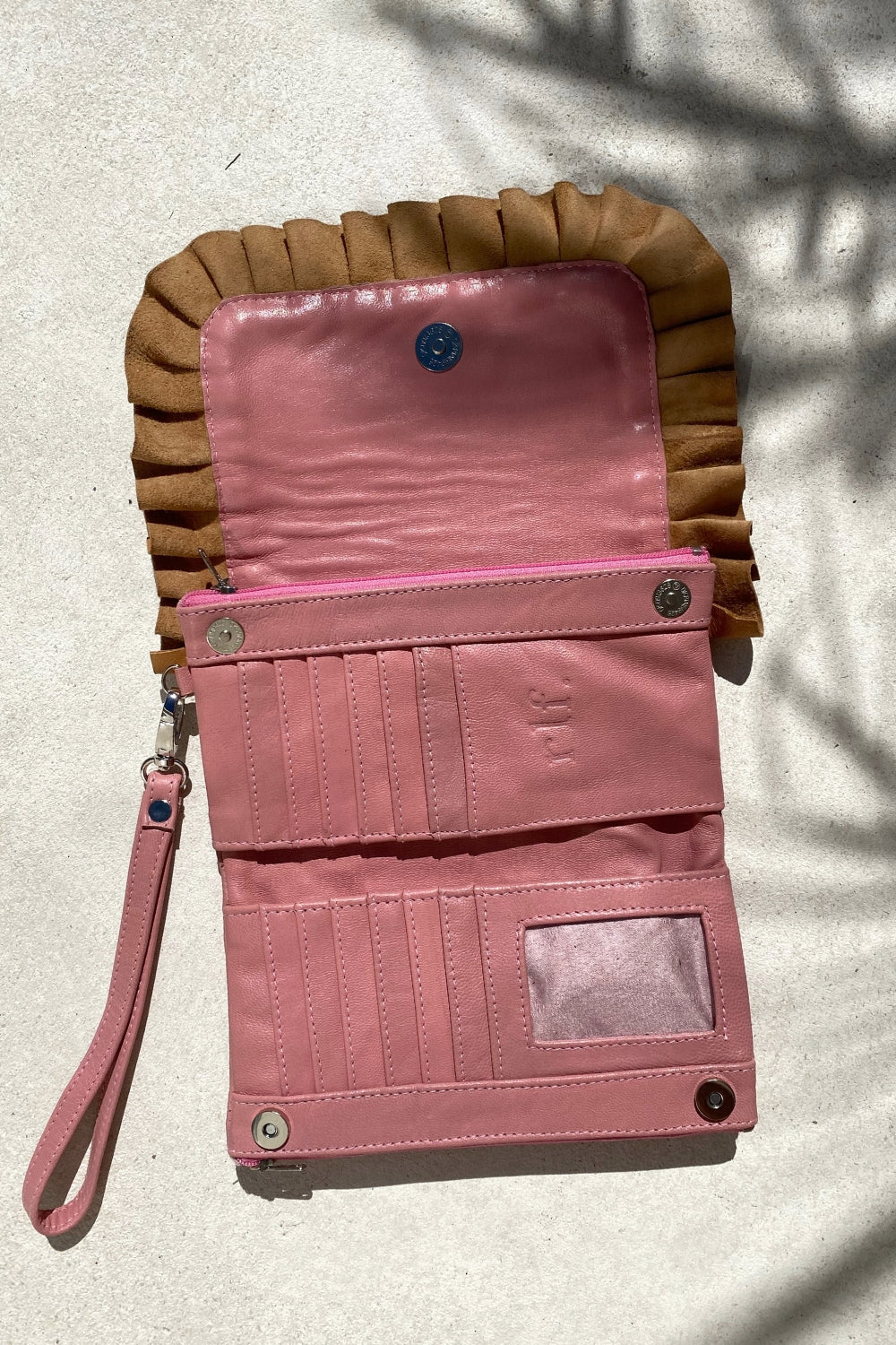 Hold me closer clutch - Pink and Tan
