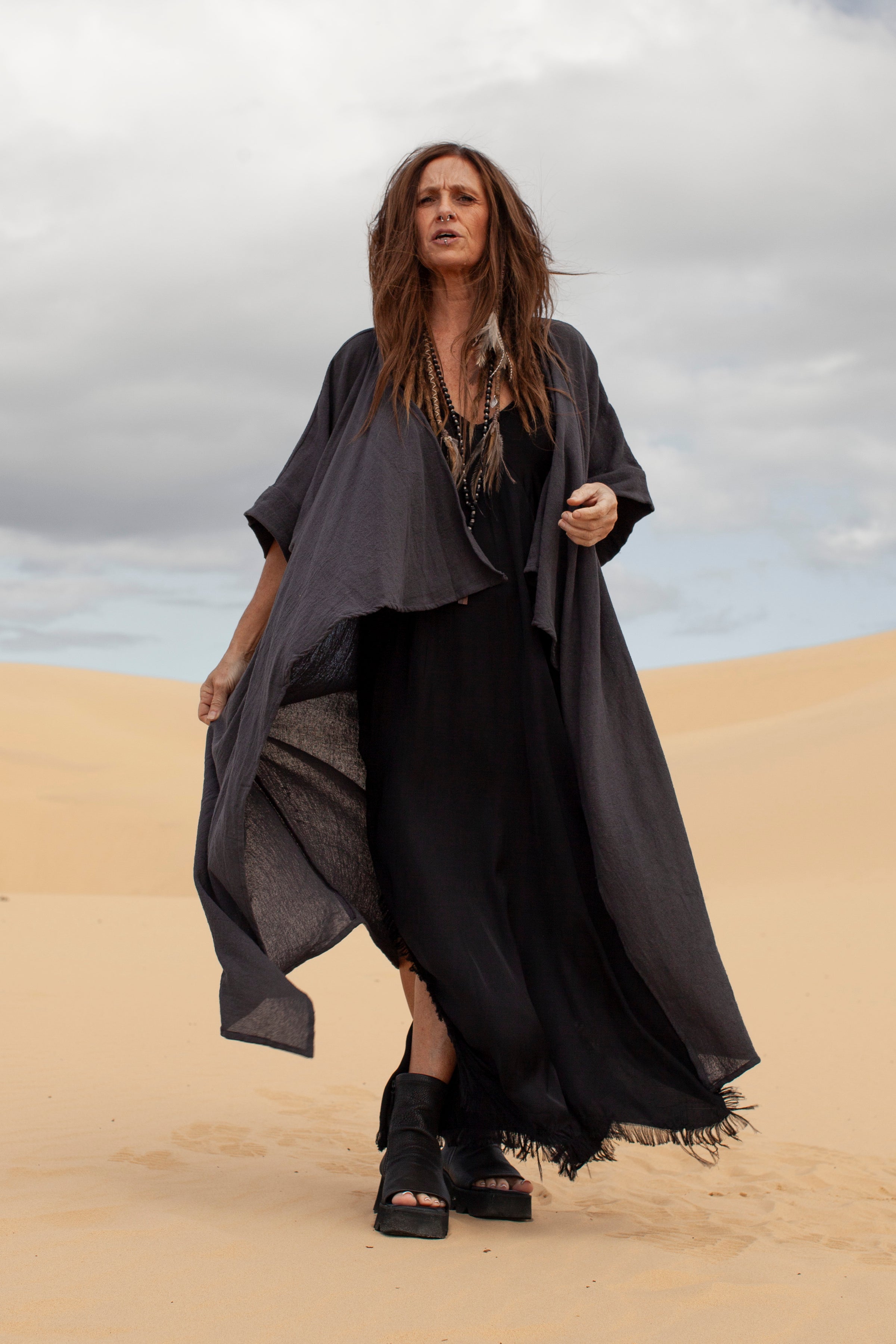 The Harpy Duster - Charcoal