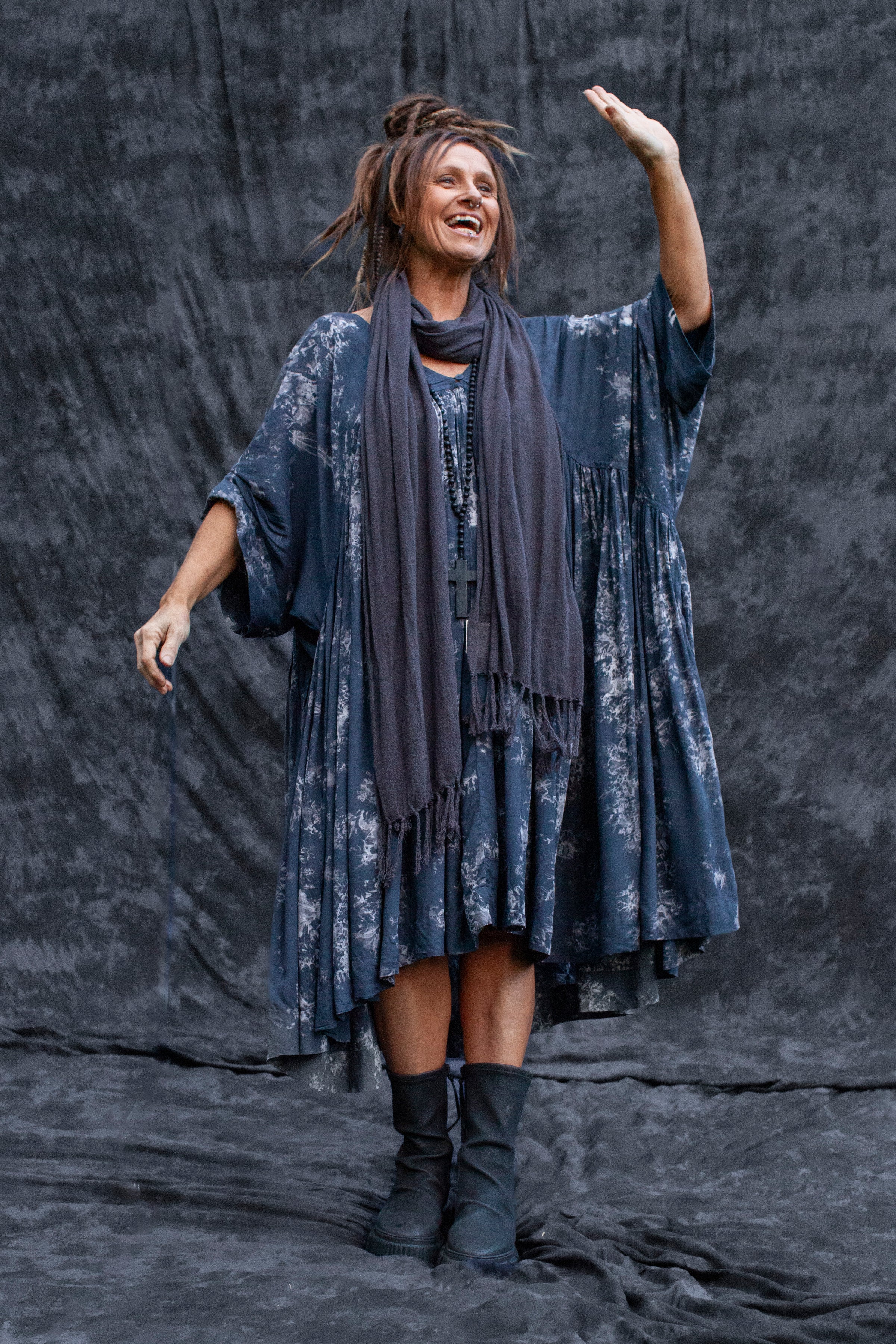 The Forrest Scarf - Charcoal
