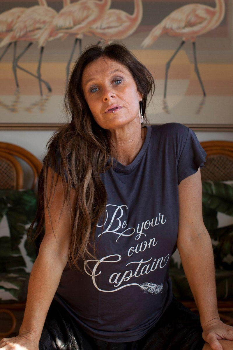 Be Your Own Captain Tee - Grey - Renee Loves Frances